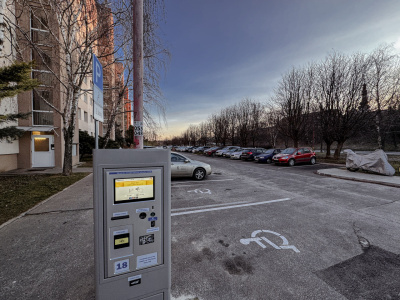 Rezidenti môžu získať novú parkovaciu kartu I Foto: Trnavské rádio