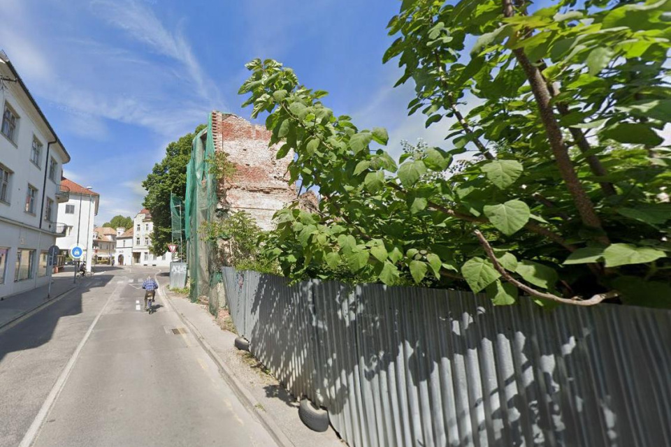 Hotel Lipa je v dezolátnom stave | Zdroj: Google Maps