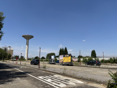 Parkovisko na Strojárenskej ulici | Foto: Zuzana Benková, Trnavské rádio