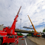 Osádzanie cyklomosta pri Zavare (12. 7. 2025). | Foto: Dušan Vančo, Trnavské rádio