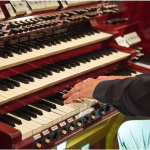 Ponorte sa do organovej hudby v autentickom prostredí baziliky | Zdroj: mesto Trnava