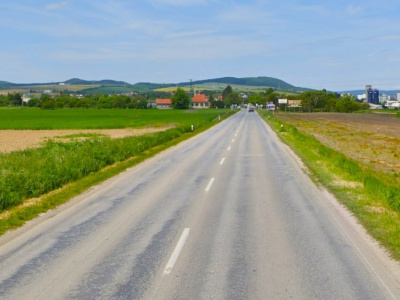 Cesta Vrbové - Trebatice prejde obnovou | Zdroj: Obec Prašník