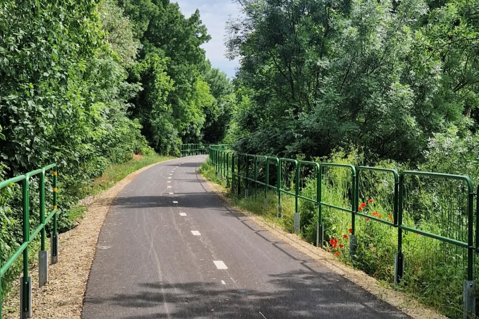 Cyklotrasa z Piešťan do Vrbového je už teraz veľmi obľúbená | Zdroj: OZ Zelená cesta