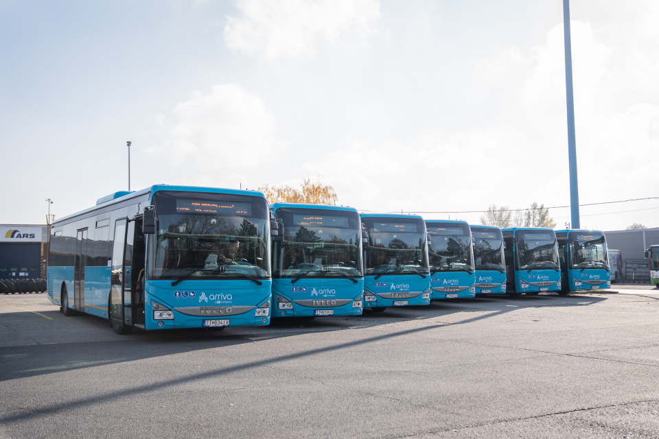 Nové autobusy pre prímestské spoje | Zdroj: TTSK