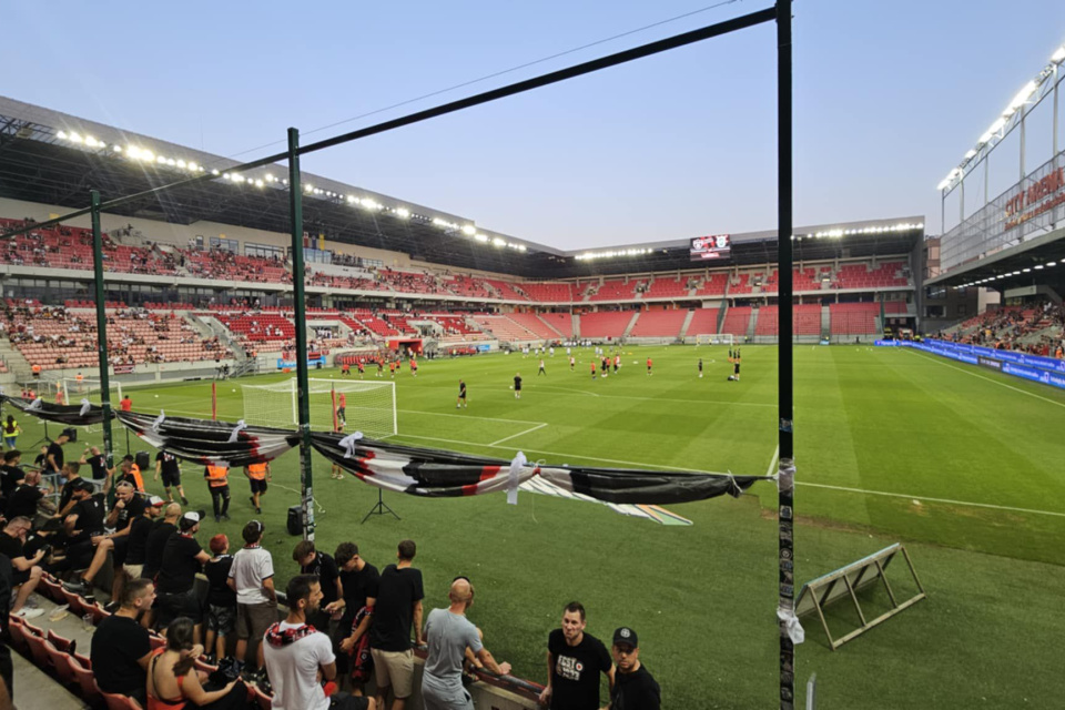 Štadión Antona Malatinského opäť praskal vo švíkoch | Foto: redakcia Trnavské rádio