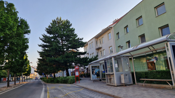 Túto zastávku čaká od stredy oprava. | Foto: Piešťany