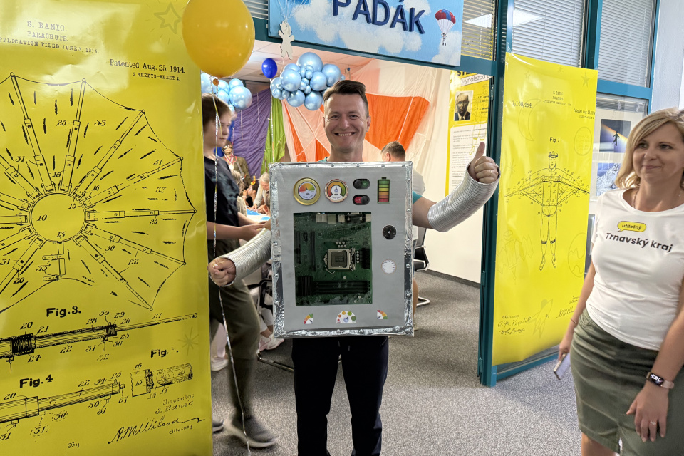 Pozdraví vás aj robot | Foto: Michaela Martišíková