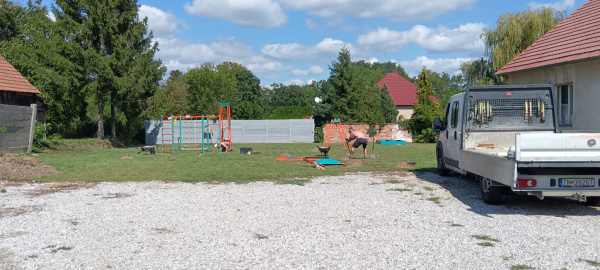 Areál v priebehu prác I Zdroj: Obec Dubovce