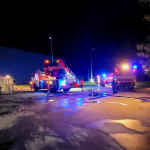 S plameňmi zápasili miestni dobrovoľníci i profesionáli z Dunajskej Stredy a Šamorína. | Foto: HaZZ