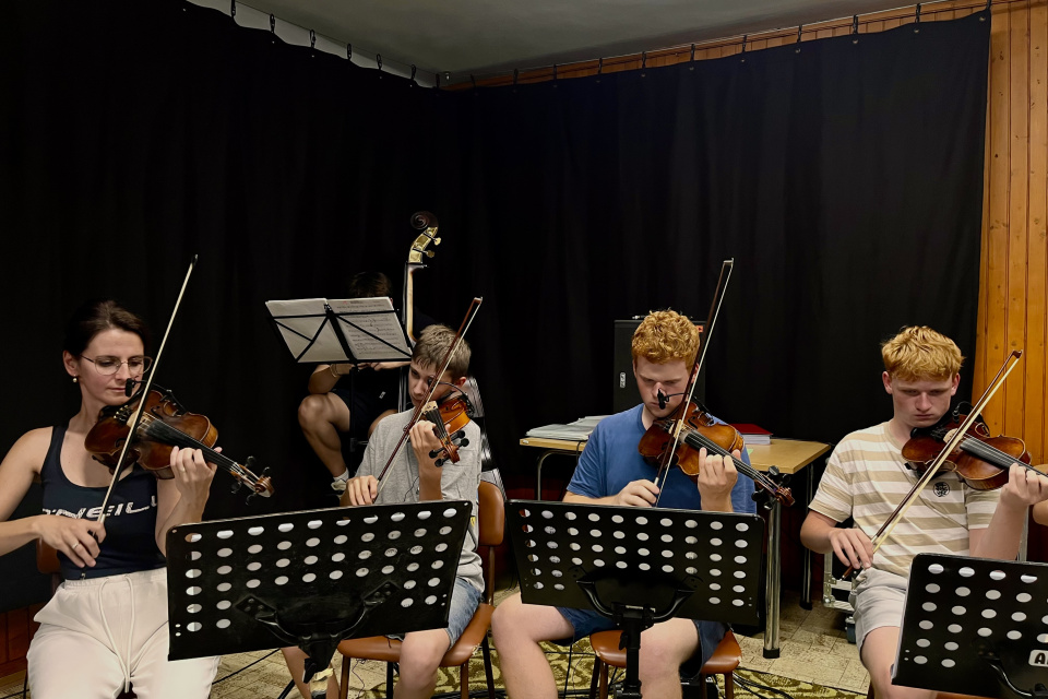 Hudobníci z Art Music Orchestra I Foto: Trnavské rádio