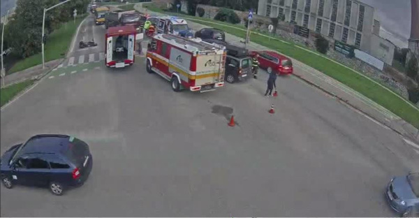 Pozor na nehodu v Trnave na Trstínskej | Zdroj: smart.trnava.sk