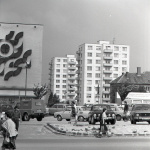 Život na novom senickom sídlsiku na konci 70. rokov. | Foto: Štefan Puškáš, ČSTK. Licencia na použitie je pre Trnavské rádio.