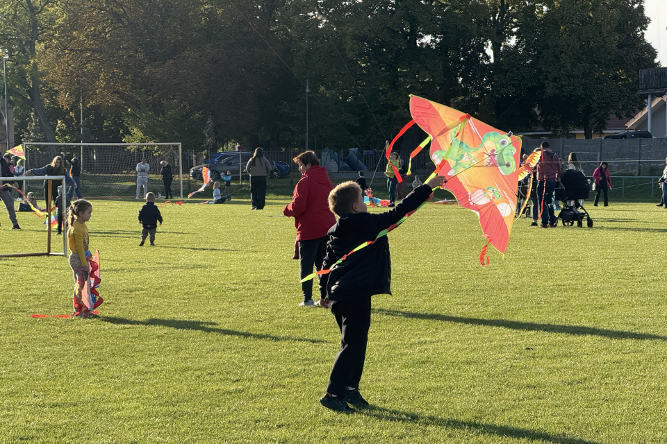 Počasie praje milovníkom púšťania drakov | Foto: Tomáš Buday