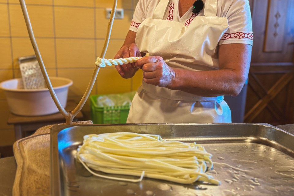 Pletenie korbáčov I Foto: Trnavské rádio 