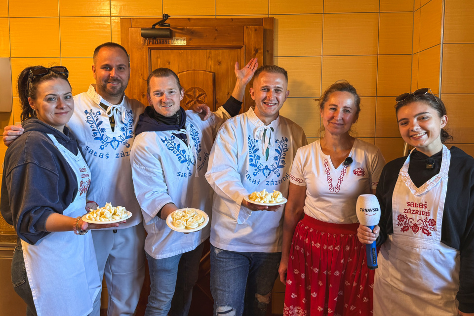Tím Trnavského s hotovými výrobkami I Foto: Trnavské rádio 