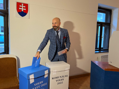 Peter Bročka pri odvolení v roku 2022 | Foto: Trnavské rádio, red.