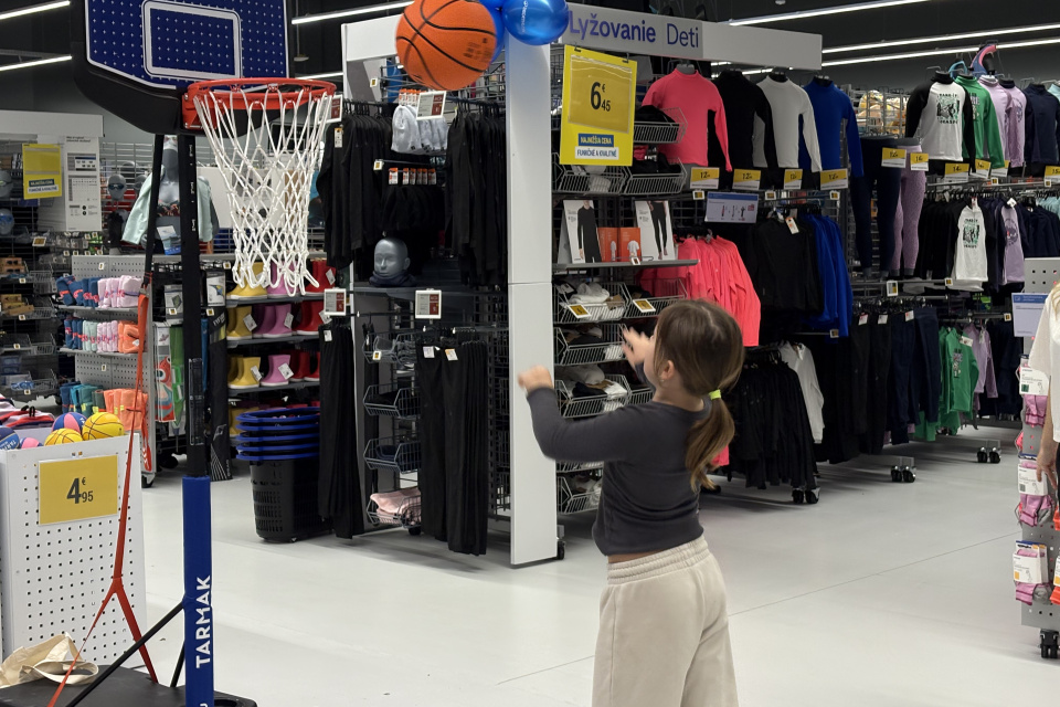 Zasúťažili si basketbalisti aj malé basketbalistky | Foto: Michaela Martišíková, Trnavské rádio