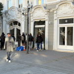 Kreatívne centrum Trnava je ozdobené vianočnými hviezdami | Foto: Michaela Martišíková, Trnavské rádio