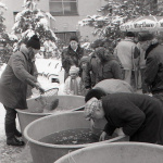 Predaje v centre Trnavy v roku 1995. | Foto: Magda Borodáčová, TASR. Licencované pre Trnavské rádio