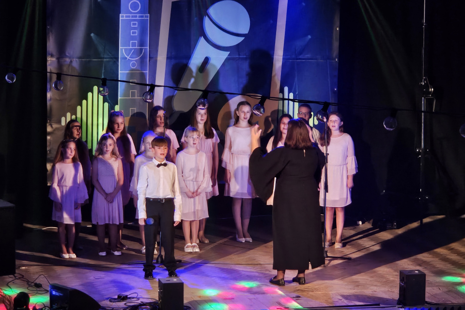 Na pódiu zaspieval aj detský zbor Cantica Kids.