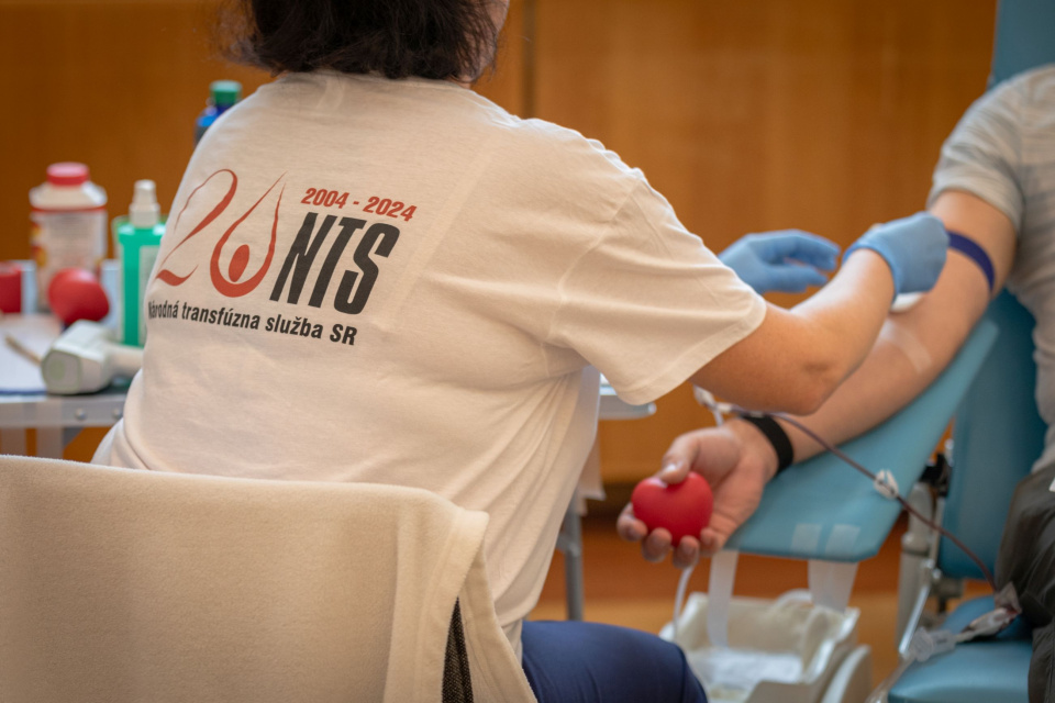 Darovanie krvi môže niekomu zachrániť život | Zdroj: Národná transfúzna služba