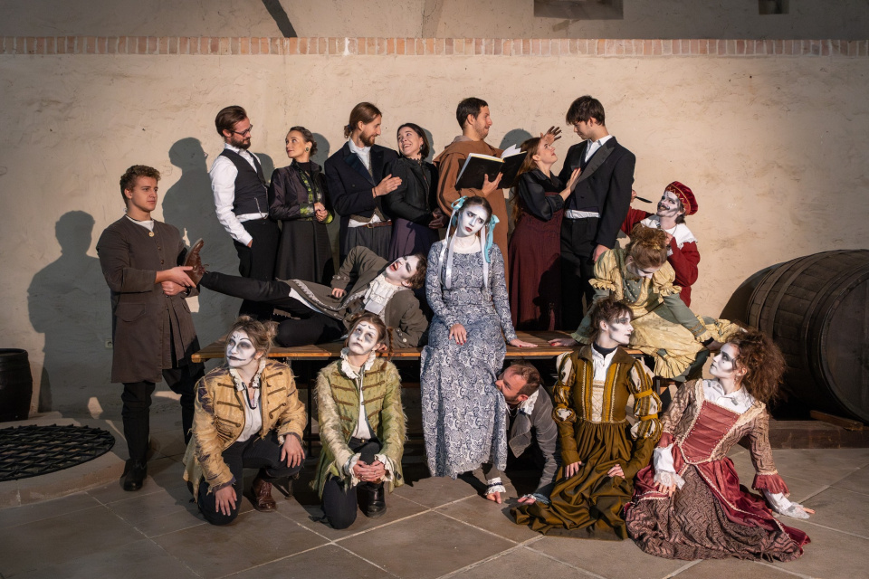 Na hrade Červený Kameň sa zabavíte, ale možno sa budete aj trošku báť | Zdroj: Hrad Červený Kameň