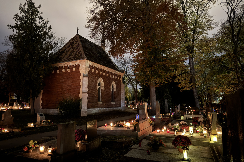 Evanjelický cintorín v Trnave 1. november | Foto: Zuzana Benková, Trnavské rádio