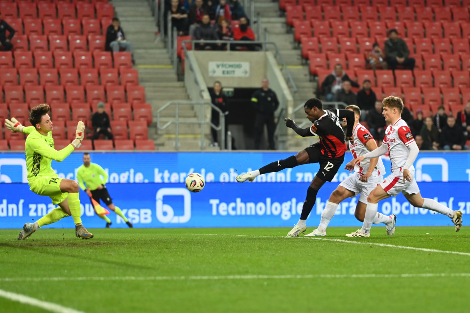 Spartak Trnava dnes porazil Trenčín 4:0 | Foto: Lukáš Grinaj, TASR