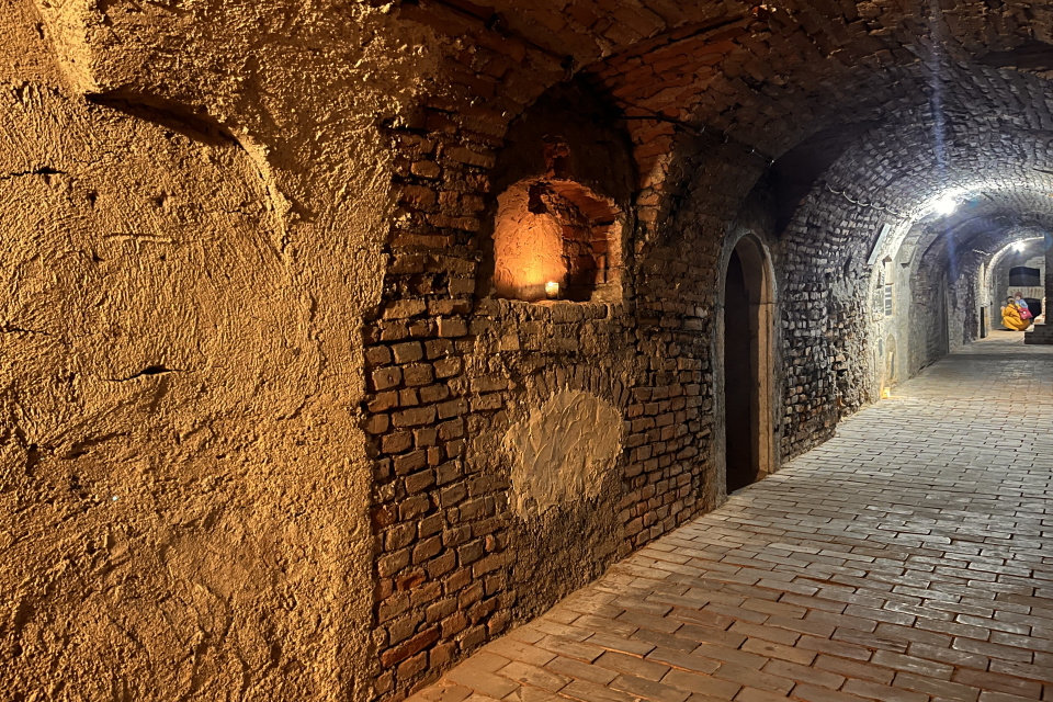 Františkáni sprístupnili kryptu pod Kostolom sv. Jakuba v Trnave I Zdroj: Trnavské rádio