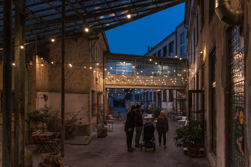 Centrum sa nechce zadlžovať ďalšou pôžičkou.