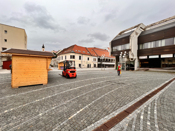 Demontovanie stánkov | Foto: Trnavské rádio