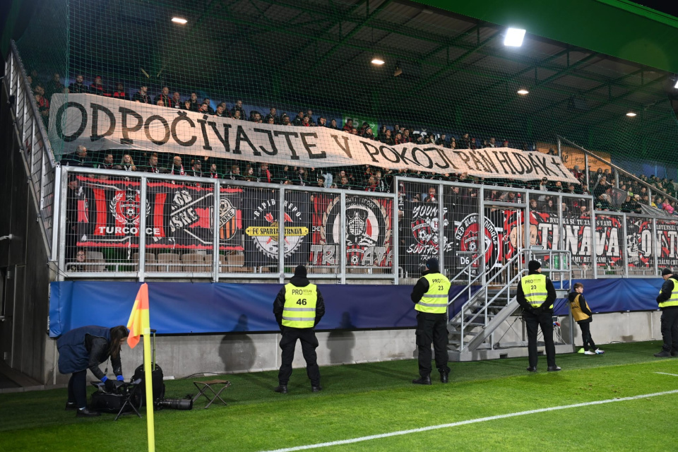 Súčasťou bola aj spomienka na fanúšika a otca aktívneho člena Ultras Spartak Trnava | Zdroj: Ultras Spartak Trnava, Lukáš Grinaj 