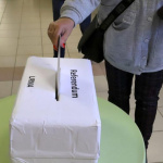 Referendum bude v decembri | Zdroj: TASR