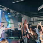 Naše rádiové diskotéky Rádiovice vás bavia. Takto vyzerala jedna z nich v Trnave. | Foto: Michal Baranovič