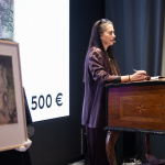 Licitátorka Nina Gažovičová sprevádza charitatívnu aukciu od jej počiatku | Foto:  TS