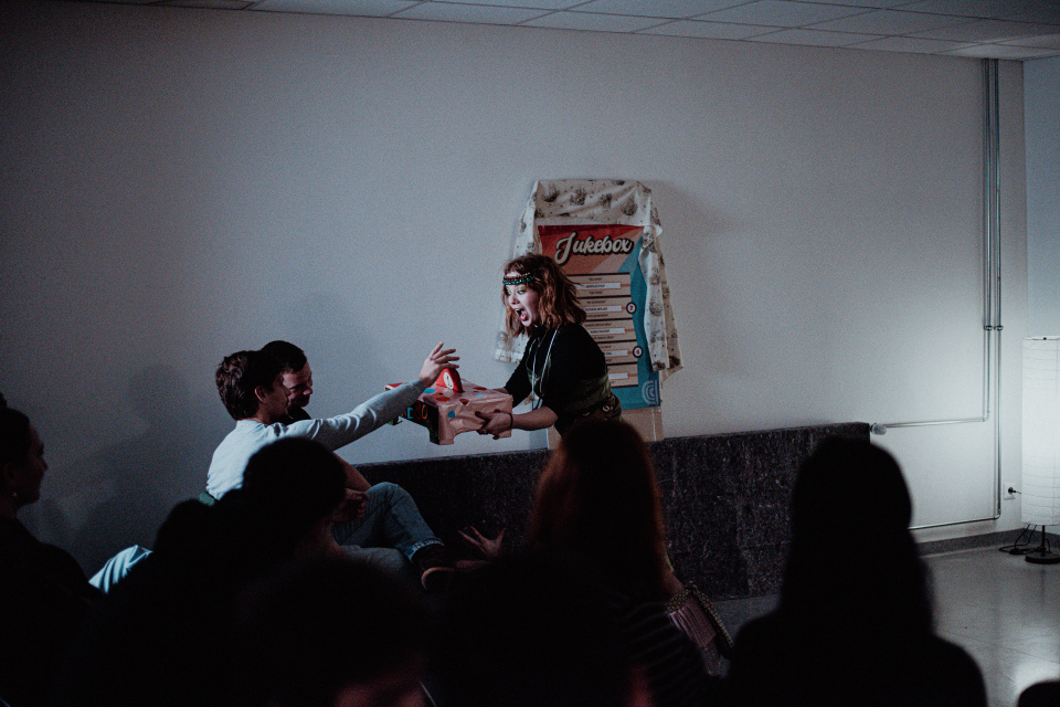 Podstatou vystúpenia bol jukebox s pesničkami | Foto: Maroš Majerník