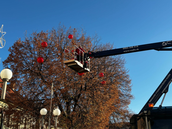 Nová vianočná výzdoba v Trnave | Foto: Zuzana Benková, Trnavské rádio