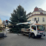 Stromček bude svietiť až o týždeň | Foto: Trnavské rádio