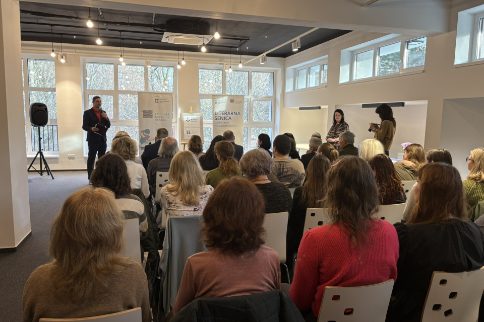 Na vyhodnotení sa stretli mladí aj starší autori z rôznych kútov Slovenska | Foto: Michaela Martišíková, Trnavské rádio