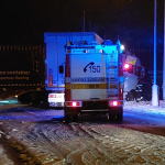 Ťahač skončil medzi nákladnými vozňami a signalizáciou. | Foto: Peter Kovacs, Trnavsky Kraj Dopravny Servis