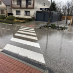 Obec vyzýva vodičov aj chodcov na zvýšenú opatrnosť | Foto: Rasťo Kurinec - starosta