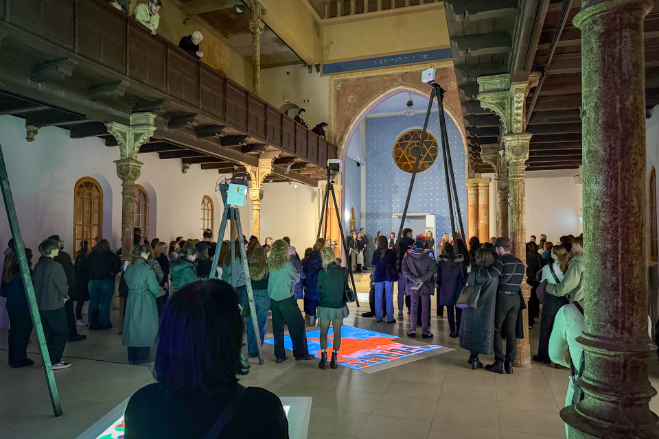 Vernisáž výstavy študentov UCM - Politika každodennosti. | Foto: dv, red.