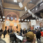 Vrátila sa aj tradičná výzdoba z papierových vločiek | Foto: Michaela Martišíková, Trnavské rádio