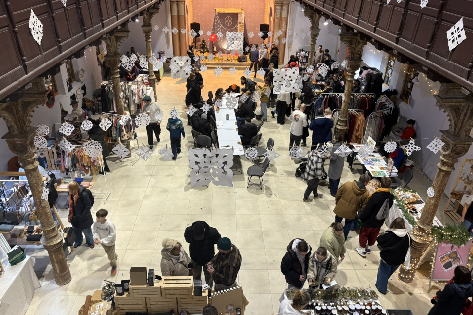 Z balkóna sme mali výhľad na vyzdobené prízemie | Foto: Michaela Martišíková, Trnavské rádio