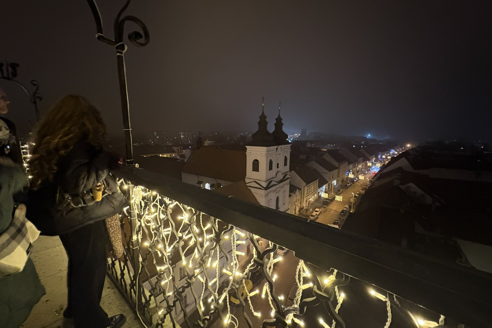 Budúci hodinárovi učni dorazili na vrchol veže | Foto: Michaela Martišíková, Trnavské rádio