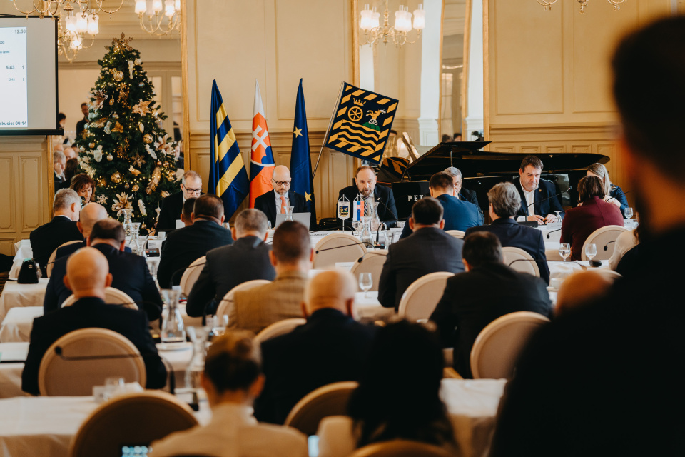 Trnavský kraj uzatvára rok s jasným plánom investícií | Zdroj: TTSK