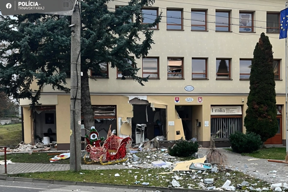 Výbuch bankomatu v obci Chtelnica | Zdroj: Polícia SR - Trnavský kraj