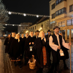 Koledníci sa ukázali v centre Trnavy I Zdroj: UFS Trnafčan