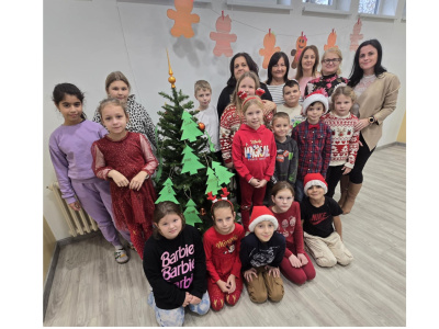 Detským speváckym zborom sa stali žiaci zo Základnej školy v obci Matúškovo | Zdroj: AIŠTAIN