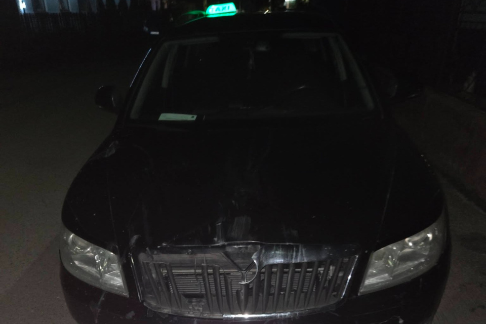 Vďaka včasnej reakcii vodiča nie sú následky havárie vážnejšie. | Foto: Kevin Darina Kuki